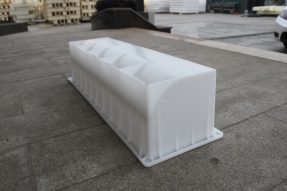 影響到沿石模具的使用壽命有哪些因素？