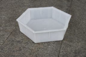 公路護(hù)坡塑料模具有哪些種類？